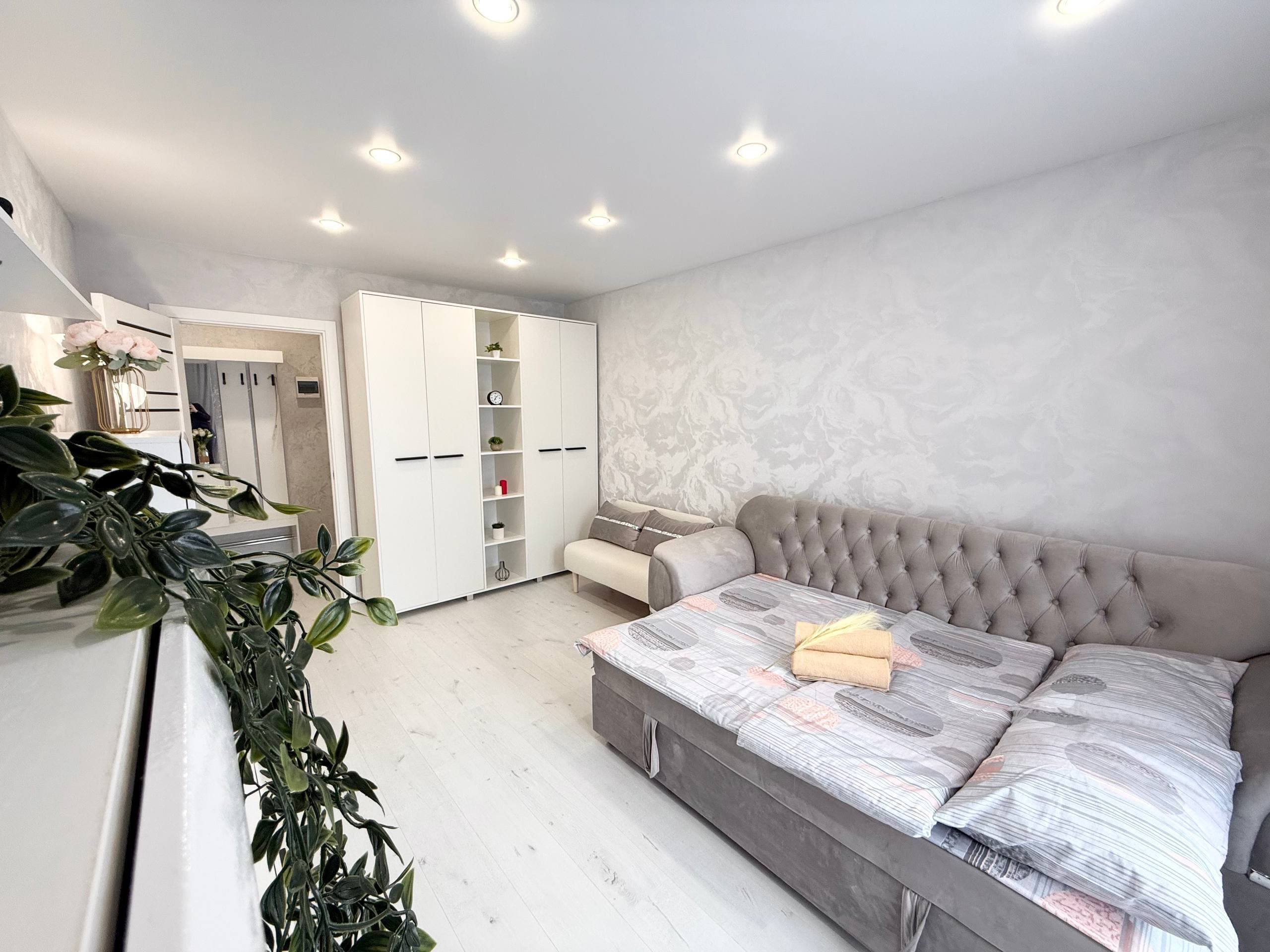 Flat40 Петра Тарасова,23