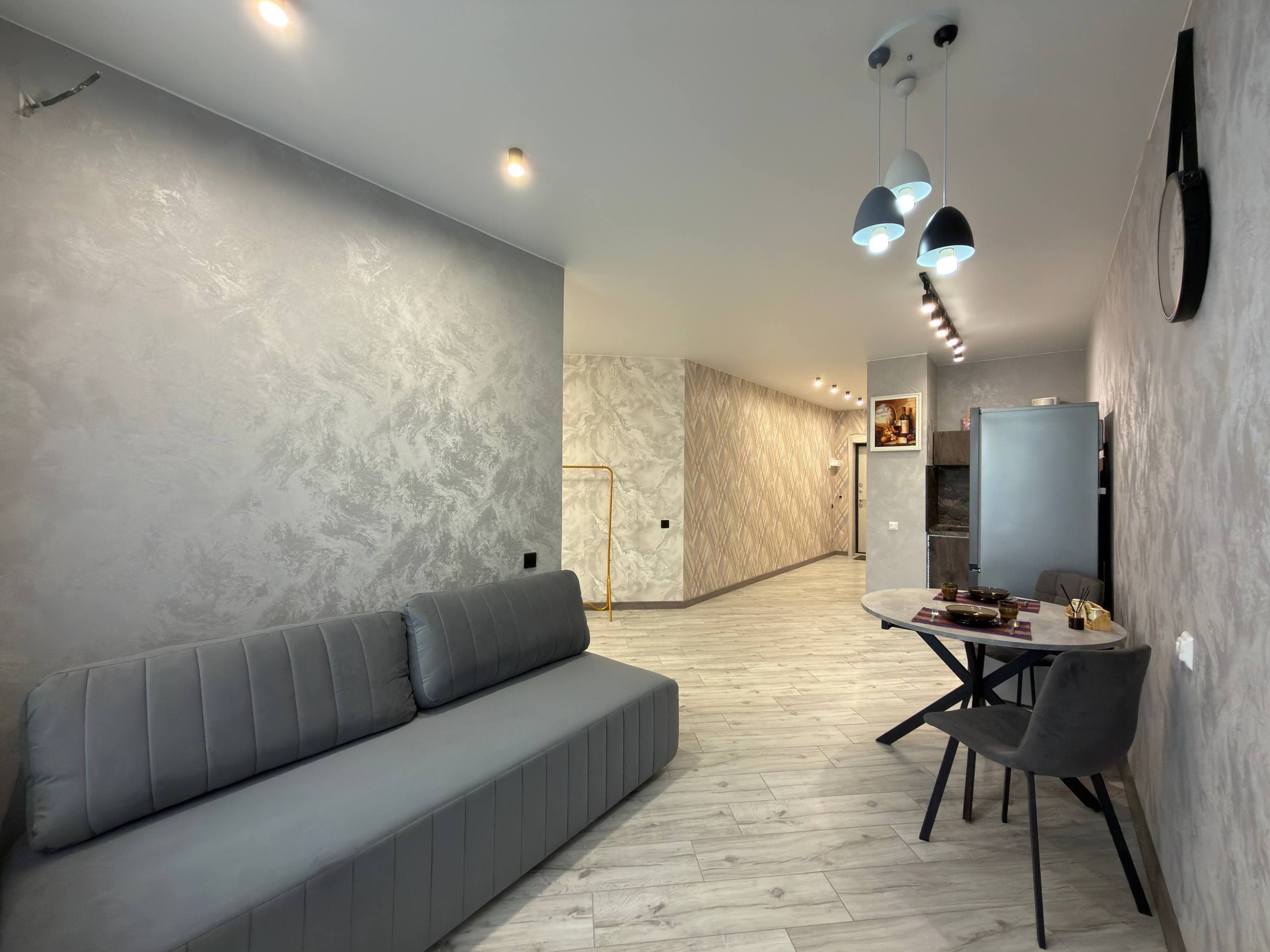 HOME HOTEL Галущака, 15