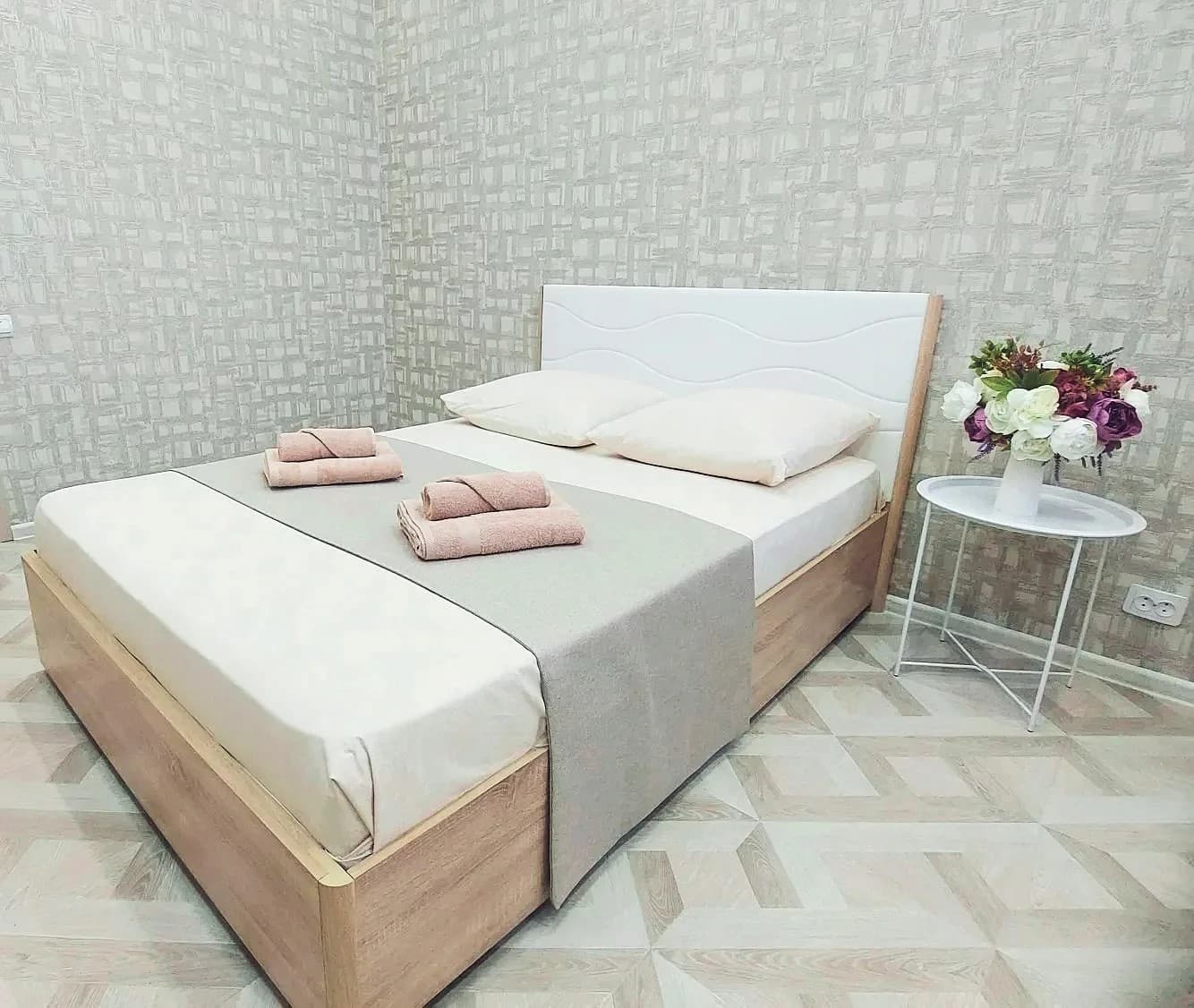 Лакшери Ленинский 33А