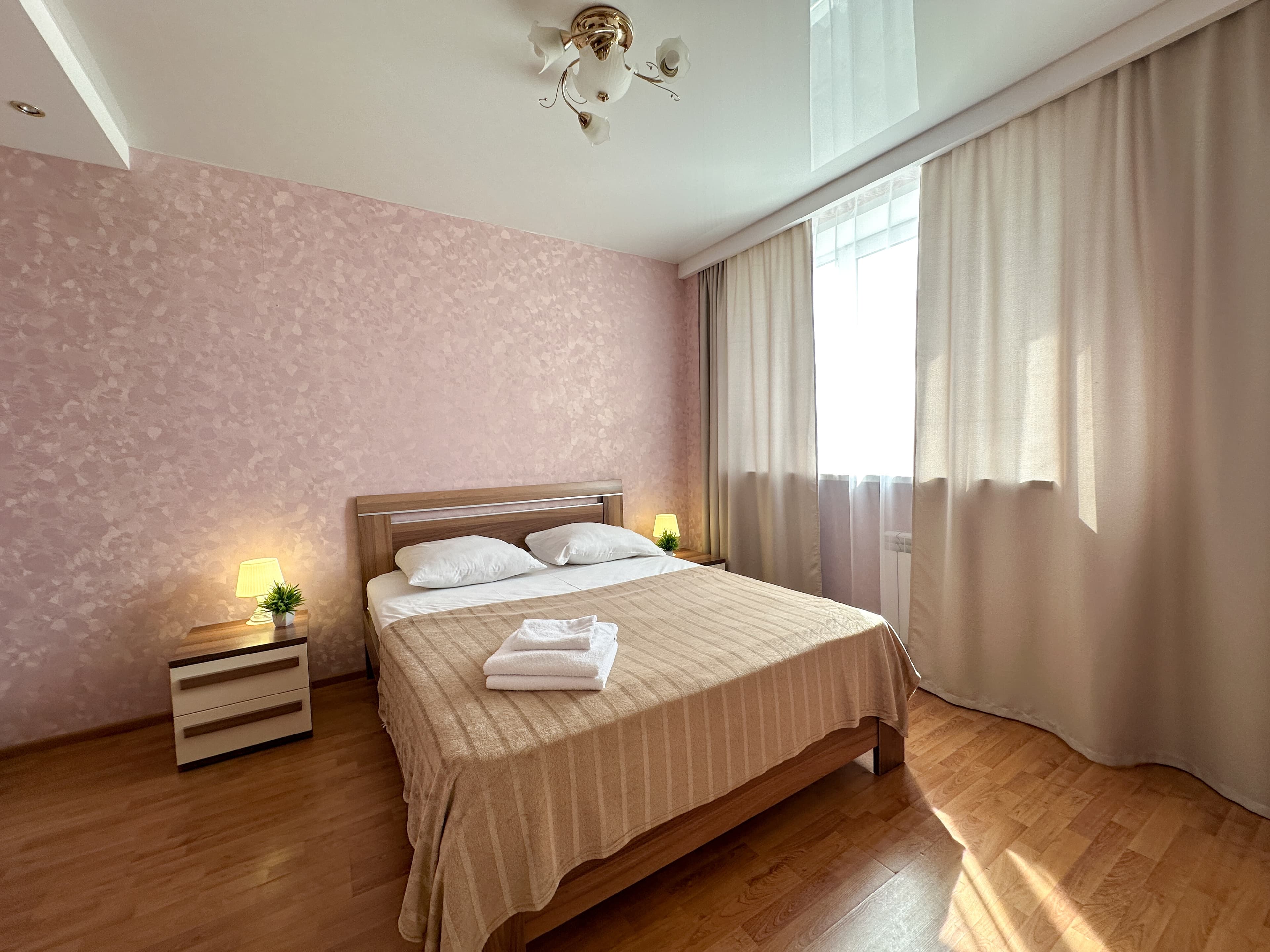 EasyRent Пионерская, 100