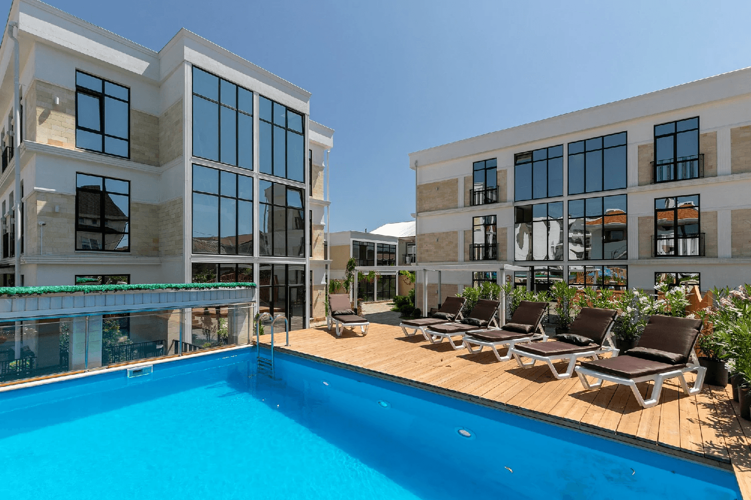 Moor apartments