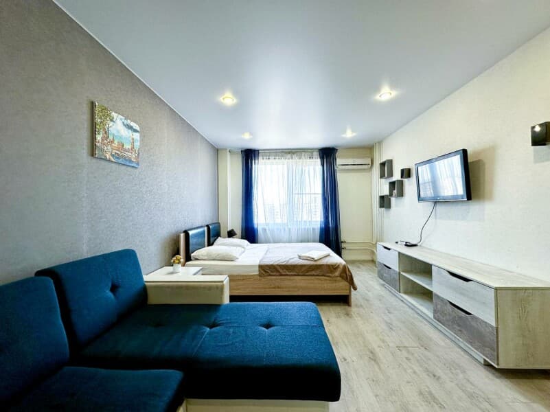 EasyRent Московский, 44