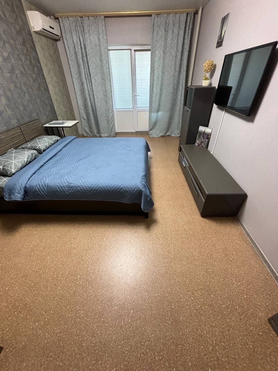 Космонавтов, 23В