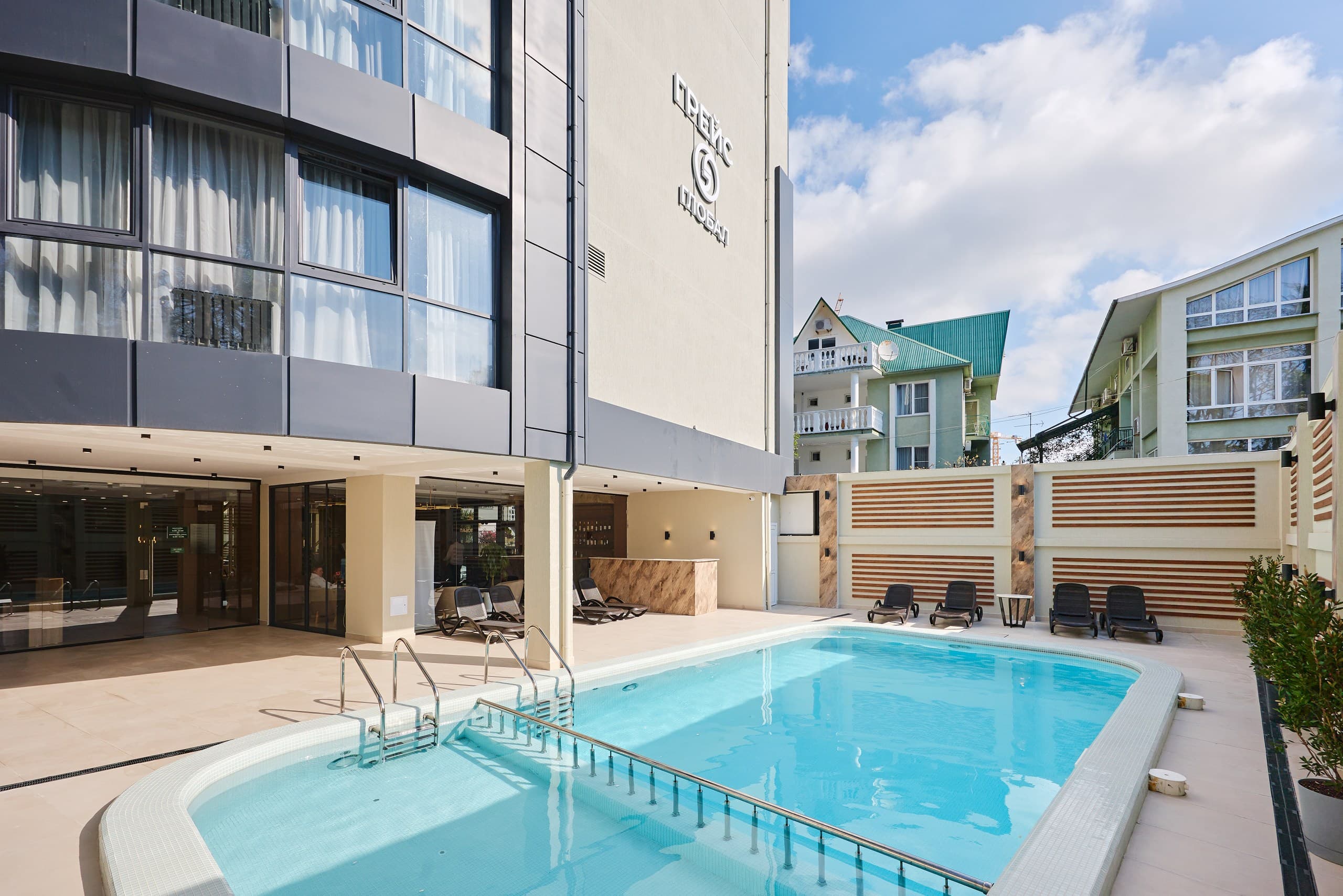 Grace Global Hotel