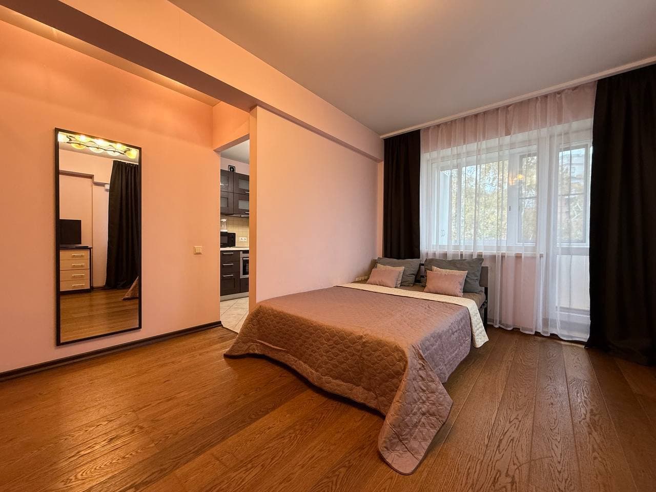 HOME HOTEL Комсомольский проспект, 13