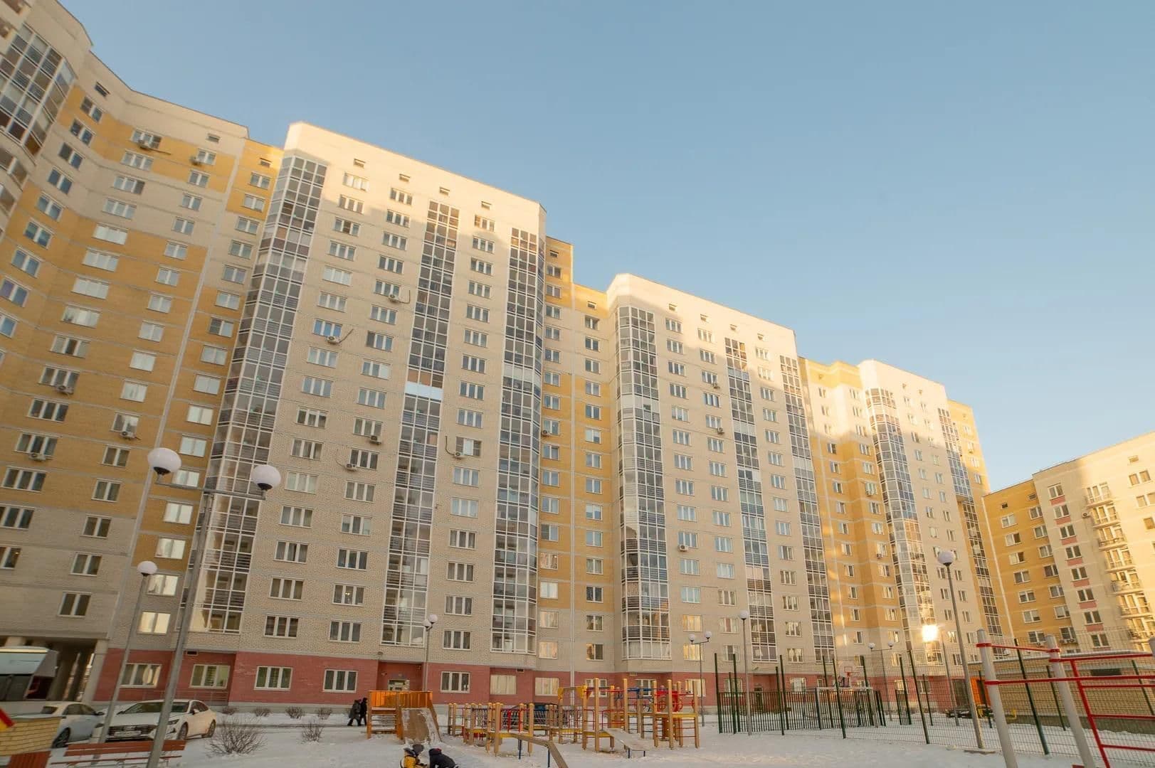 Европа-центр Островского, 1