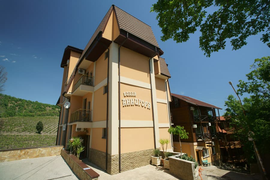 Аннигора