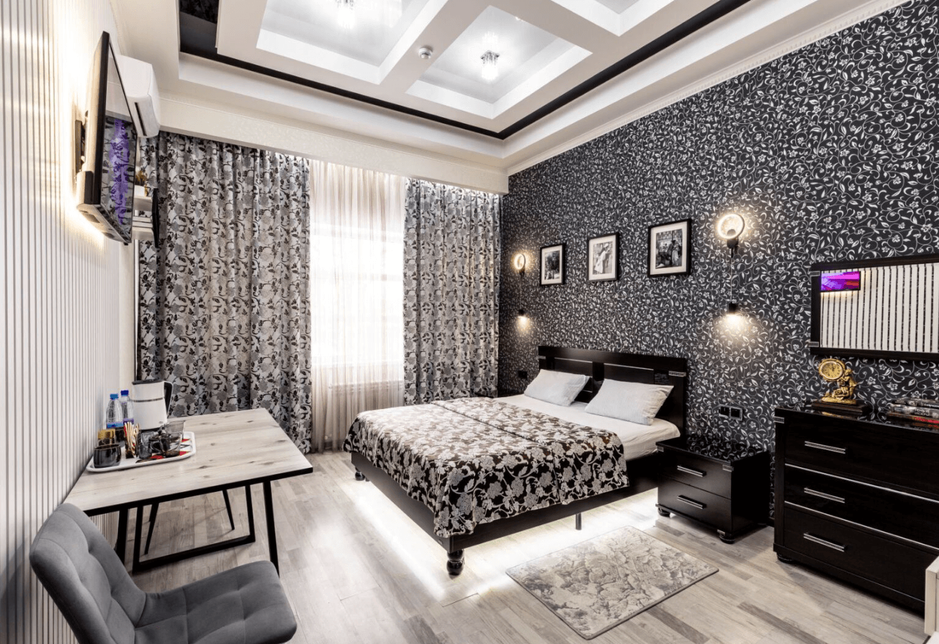 Flat-Luxe